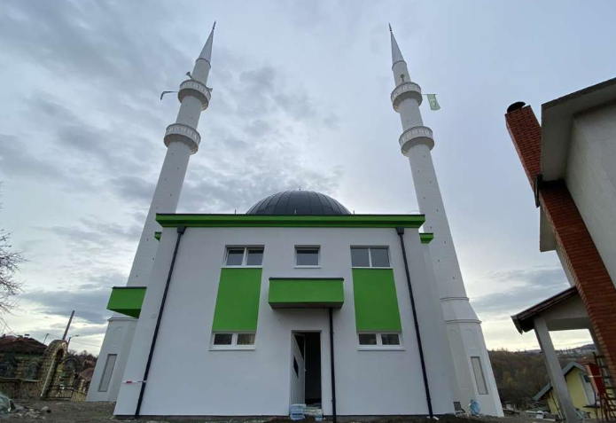 Islamski centar i džamija Donji Humci